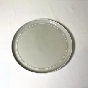 Crate & Barrel by Aaron Probyn Hue Light Gray Dinner Plate 10.5” NWT